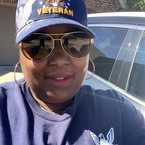 Meet your Posher, Latorsha